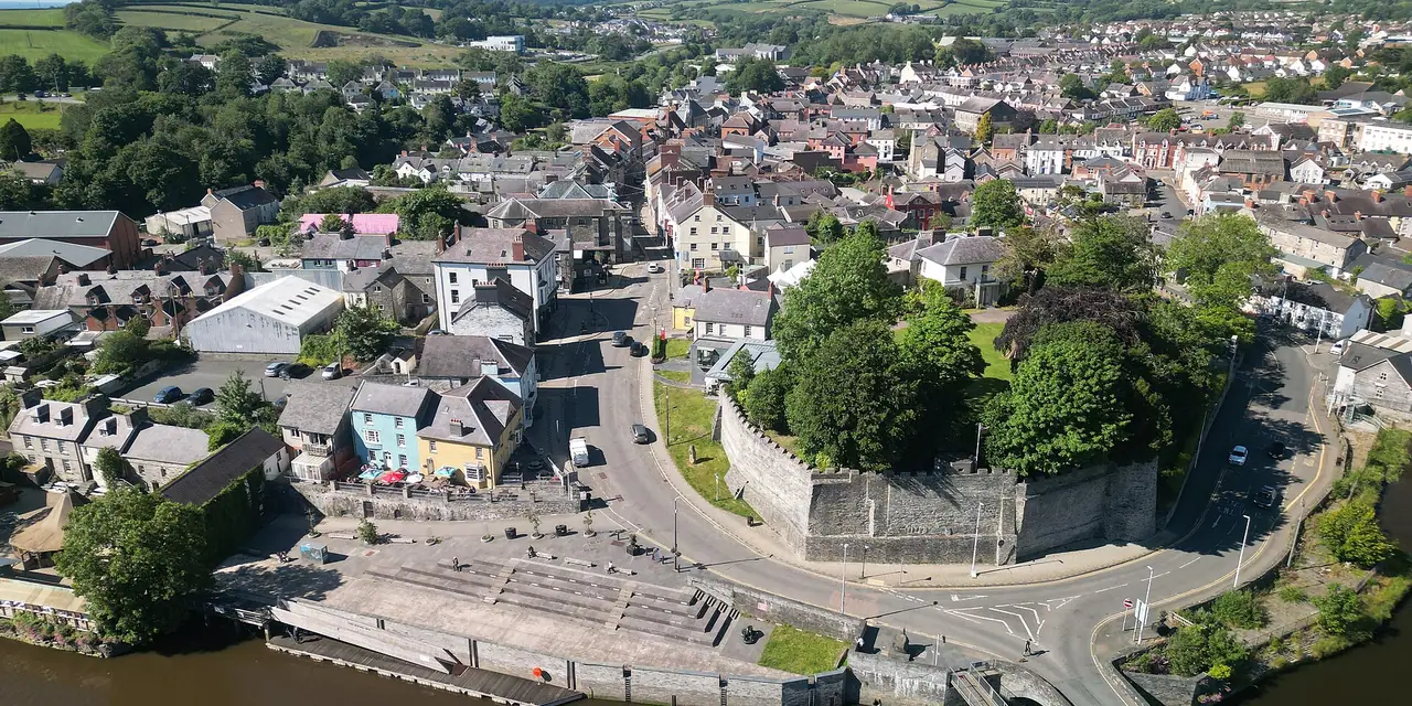 Aberteifi / Cardigan