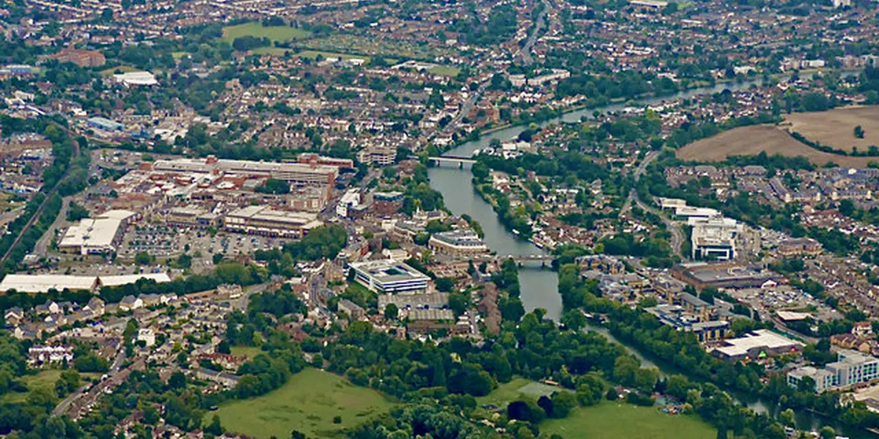 Staines-upon-Thames