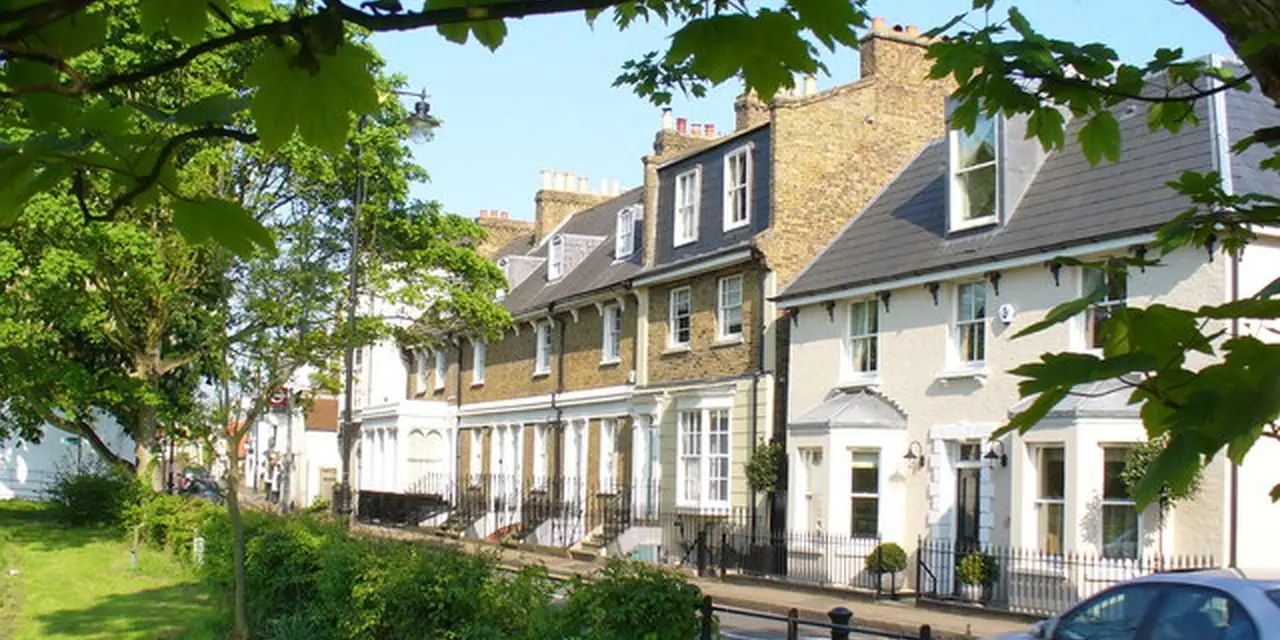 Sunbury-on-Thames